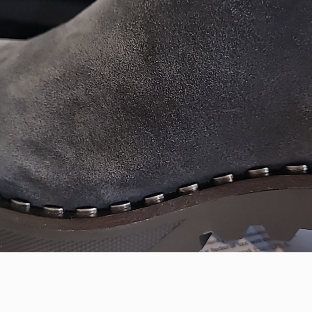 NWOB ~ Vince Camuto Madisha Suede Chelsea Lug Boot with Silver Hardware - Picture 10 of 10